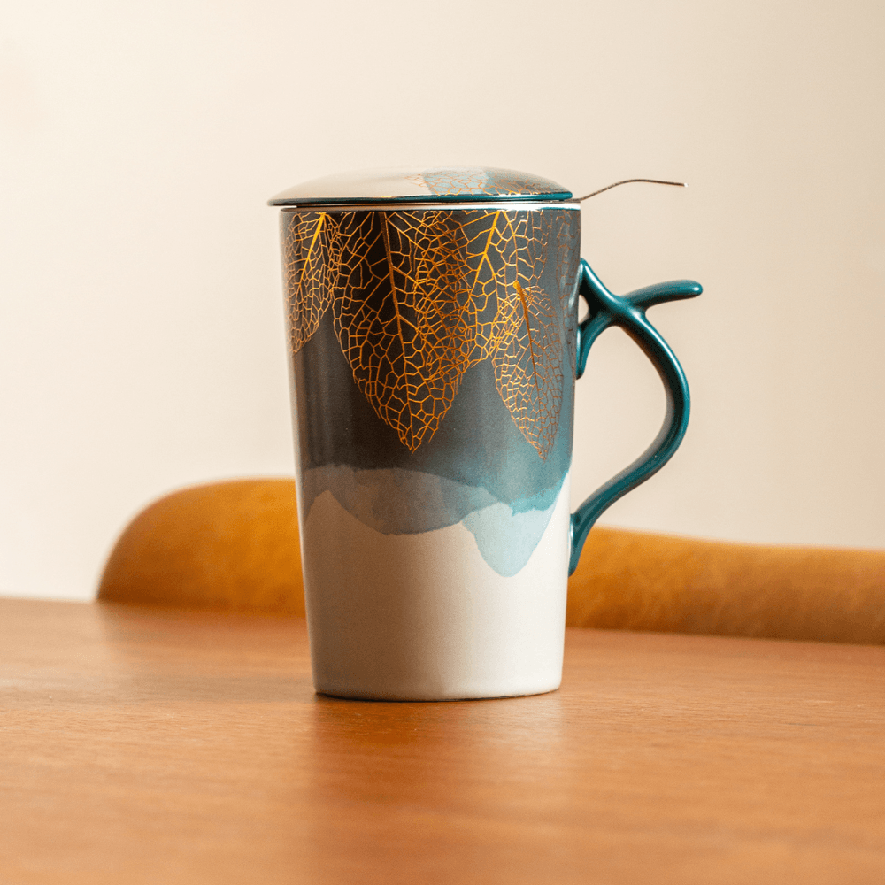 Caneca-de-Porcelana-com-Infusor-Folhas-Douradas-Verde-1 -1-